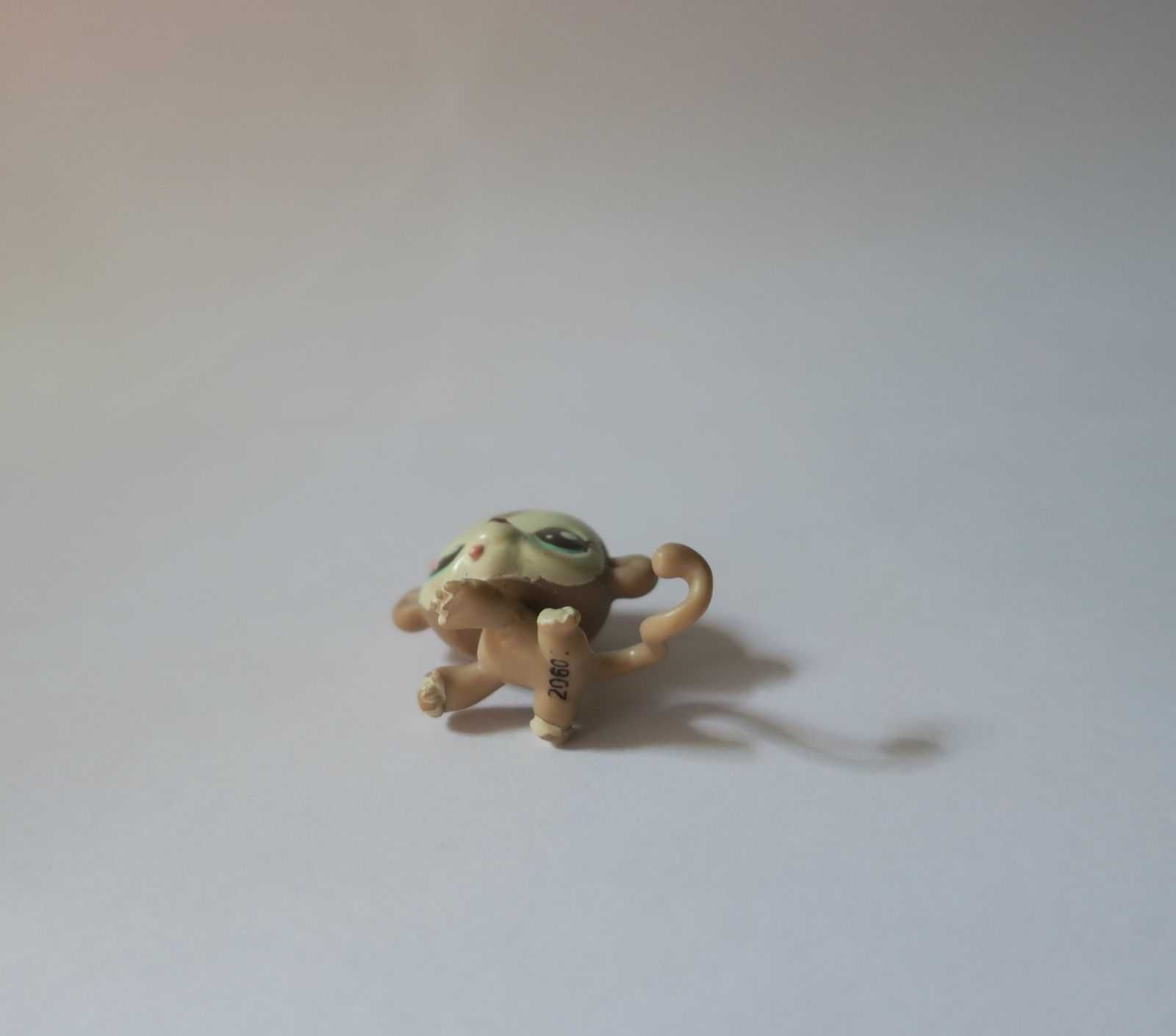Mała małpka dzidziuś baby littlest pet shop małpa