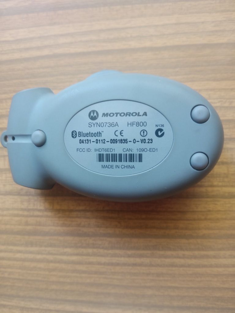 Urządzenie głośnomówiące motorola HF800 (bluetooth)