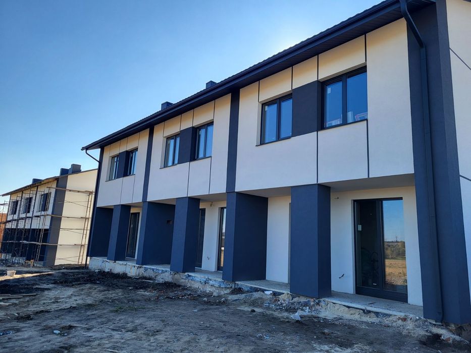 0% розтермінування.Кутовий котедж на Льонокомбінаті