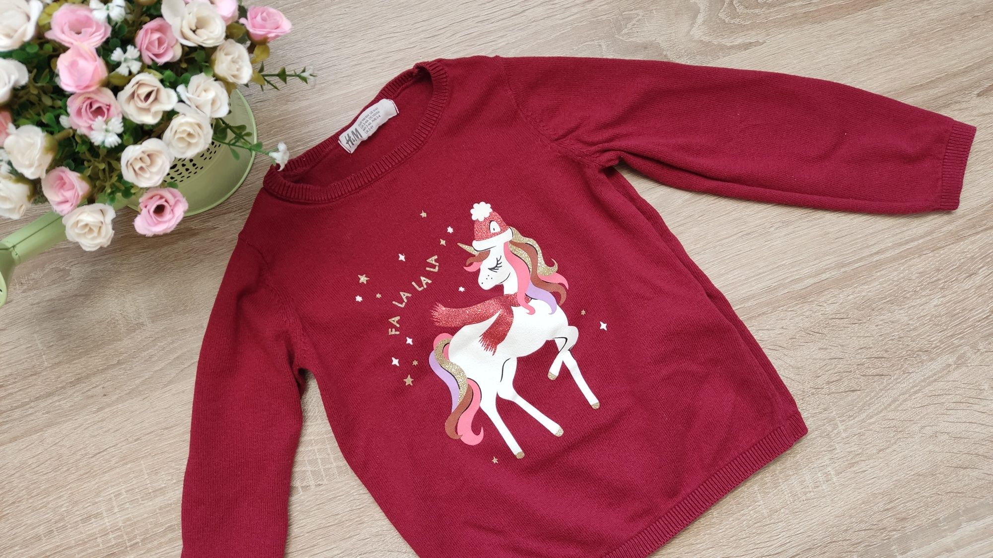 Świąteczny sweterek z jednorożcem 98 h&m