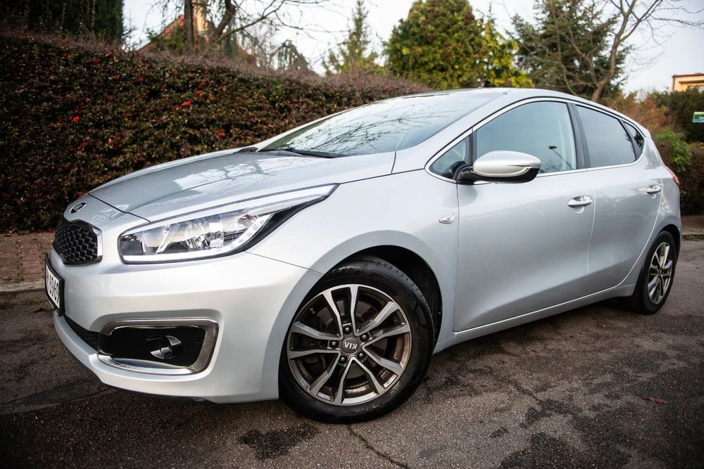 Kia Ceed KIA Ceed 1.6 ECO Dynamics Dream Team EDITION Nawigacja Kamera