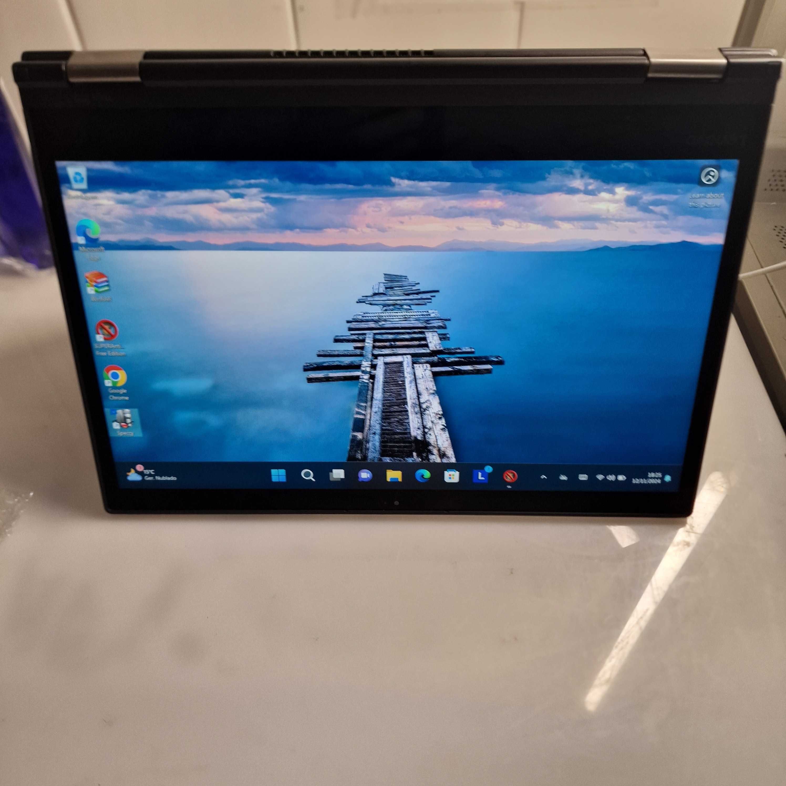 Lenovo Yoga 370 Touch Screen (com caneta)