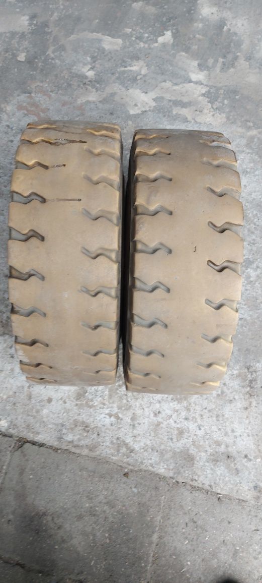 Opony 23x9x10 wózek widłowy