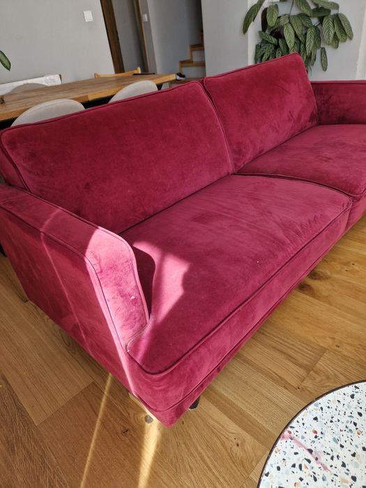 Sofa burgund ciemniejsza  miękka i mega wygodna Velvet burgundowa  we