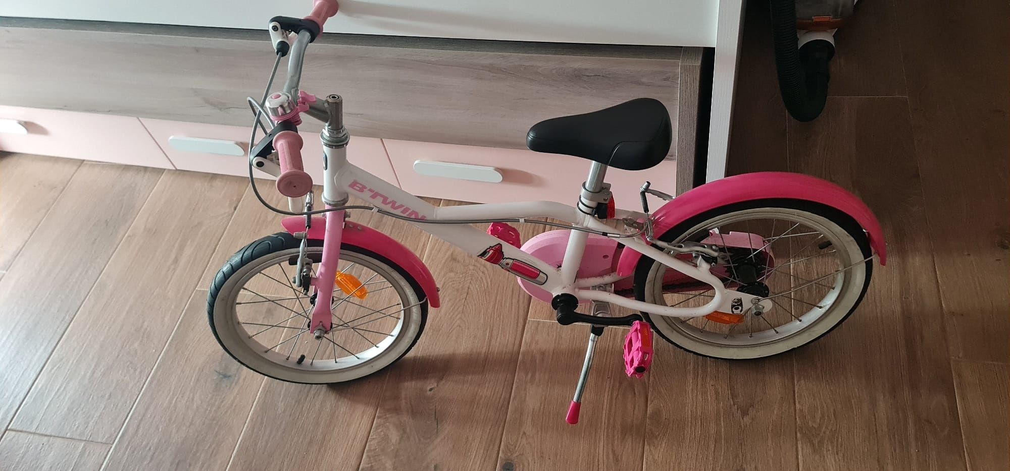 Bicicleta menina