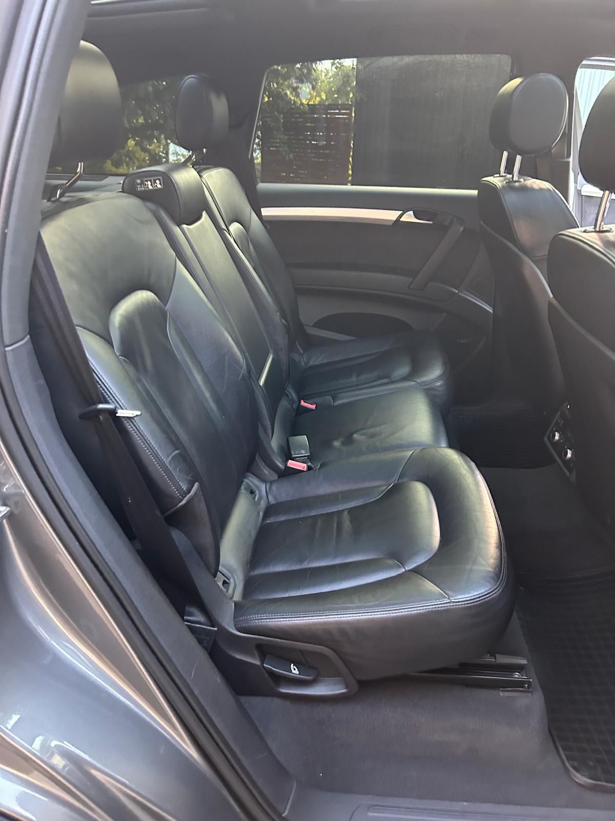 Audi Q7 4.2 TDI V8 2011 uszkodzony