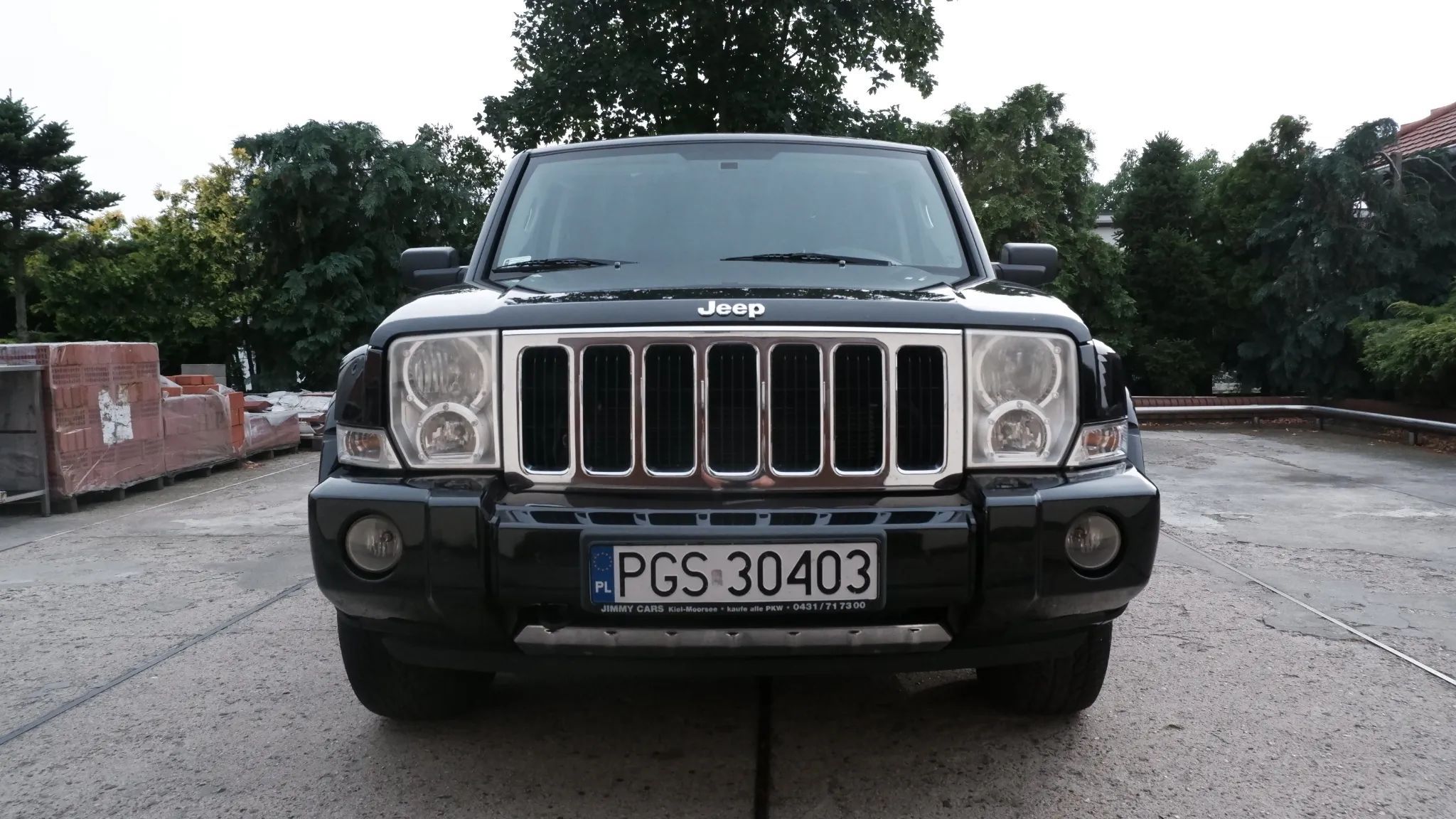 Jeep Commander Jeep Commander 3.0 CRD 218 KM 4x4 • Top wersja • 7‑osobowy • 2007