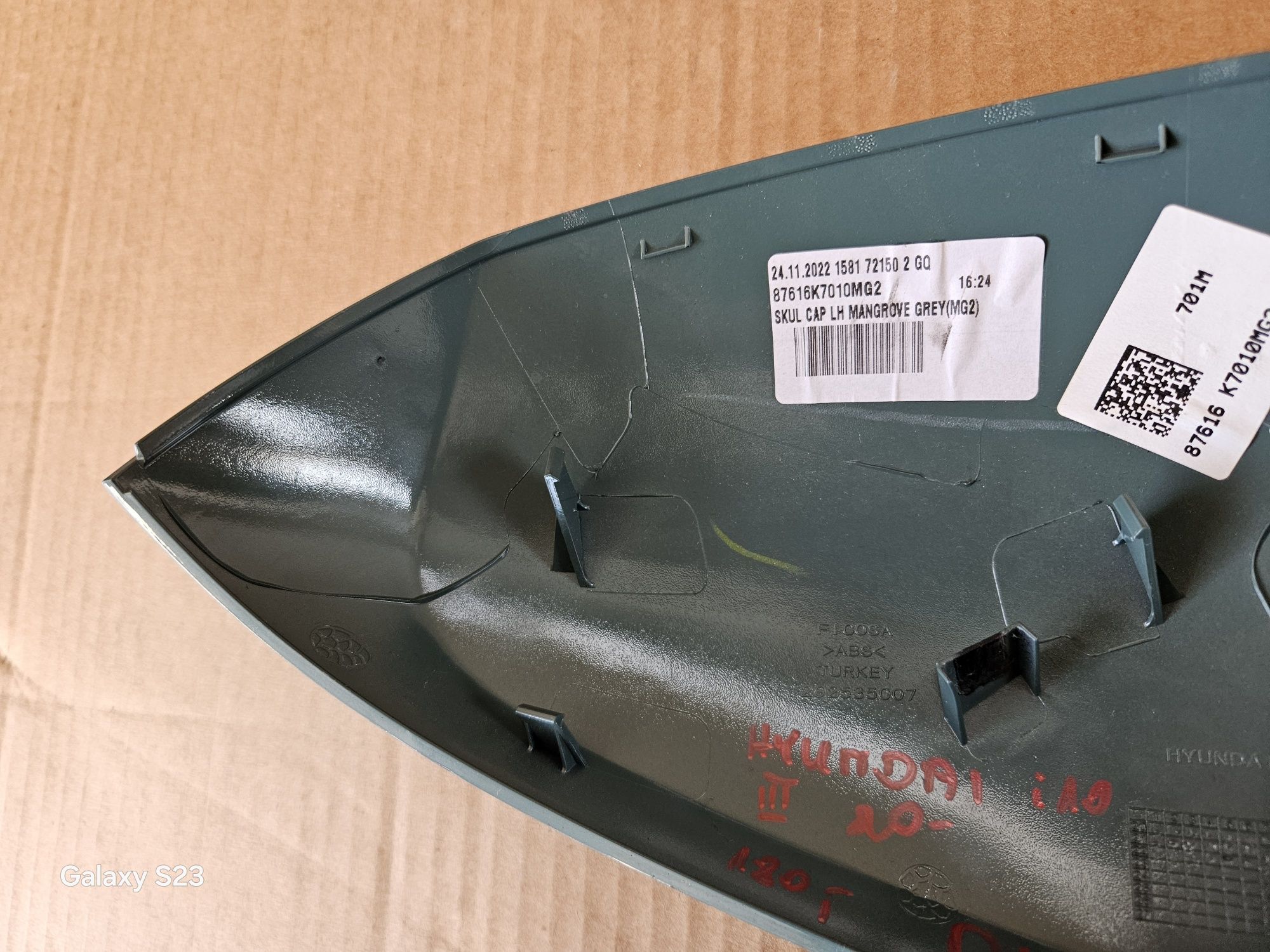 Hyundai i10 III 3 20-23 obudowa lusterka lewego zewnętrznego Grey mg2