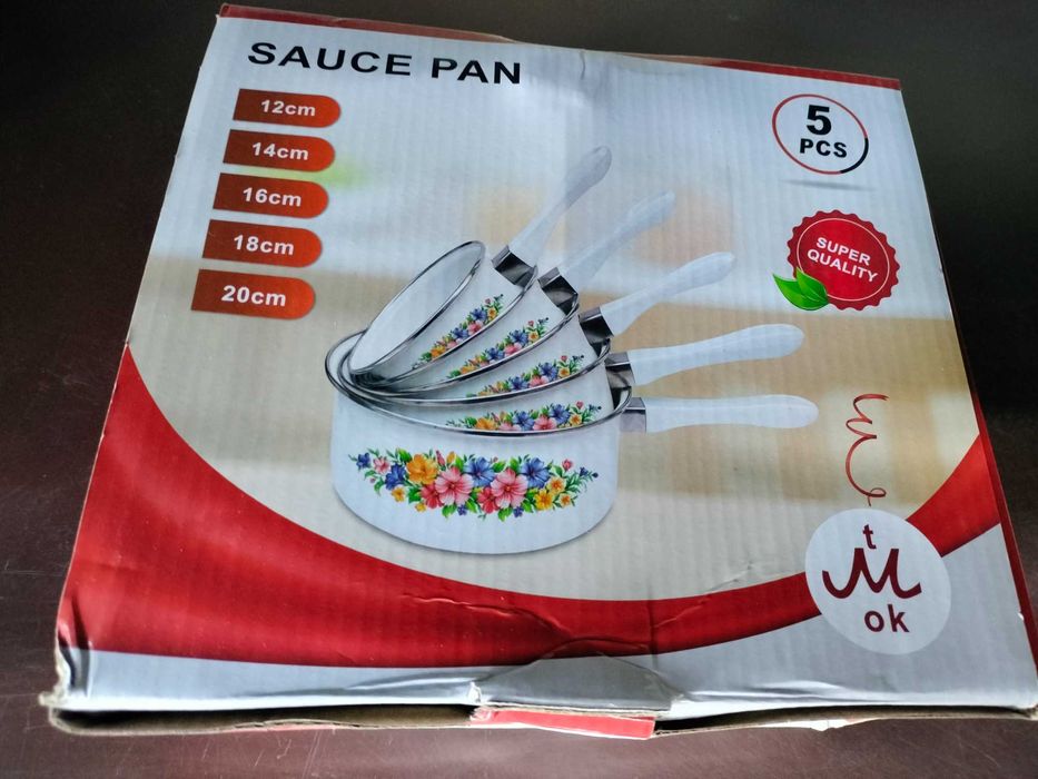 Zestaw 5 rondelków emaliowanych nowych zapakowanych garnki na indukcję