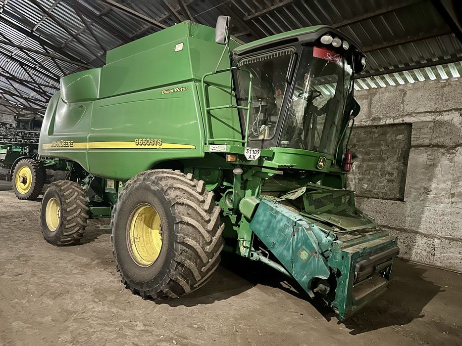 Продається комбайн зернозбиральний Джон Дир 9660
