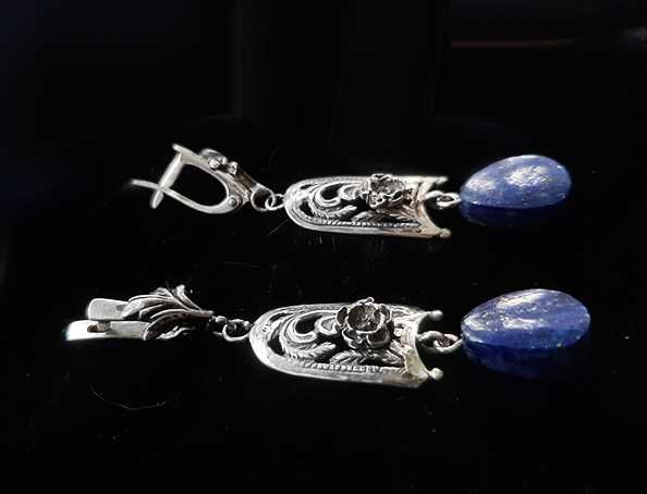 Ляпіс-лазурит в сріблі - ультрамариновий блюз