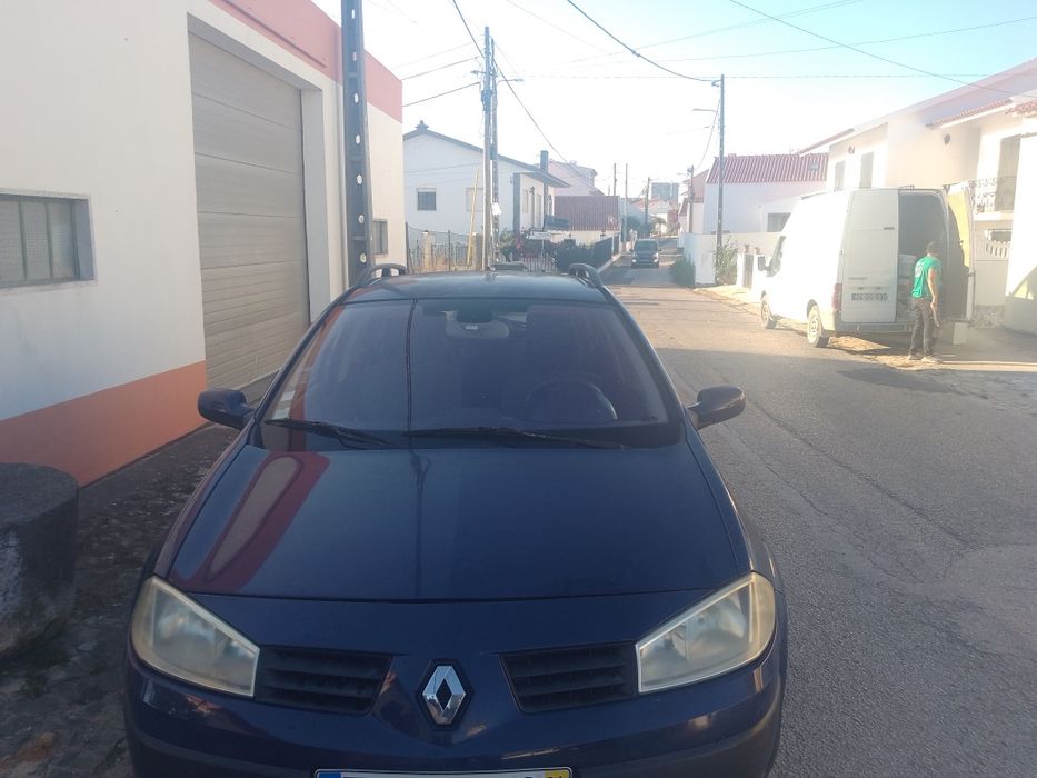 Vendendo carro renor Megane 2004