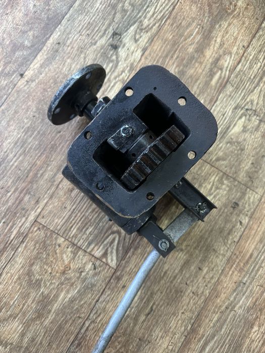 Ком роздатка під кардан зіл 130 !