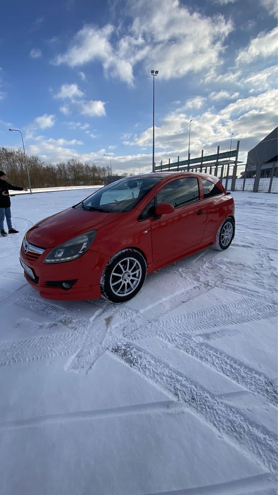 Терміново Opel corsa 2009 хечбек