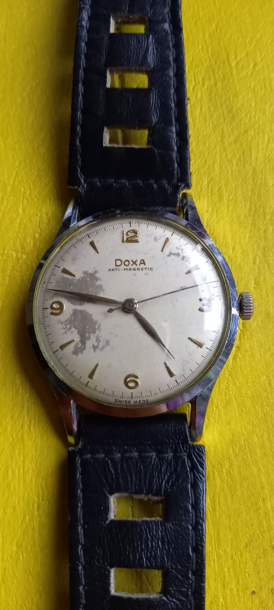 Zegarek DOXA LATA 60