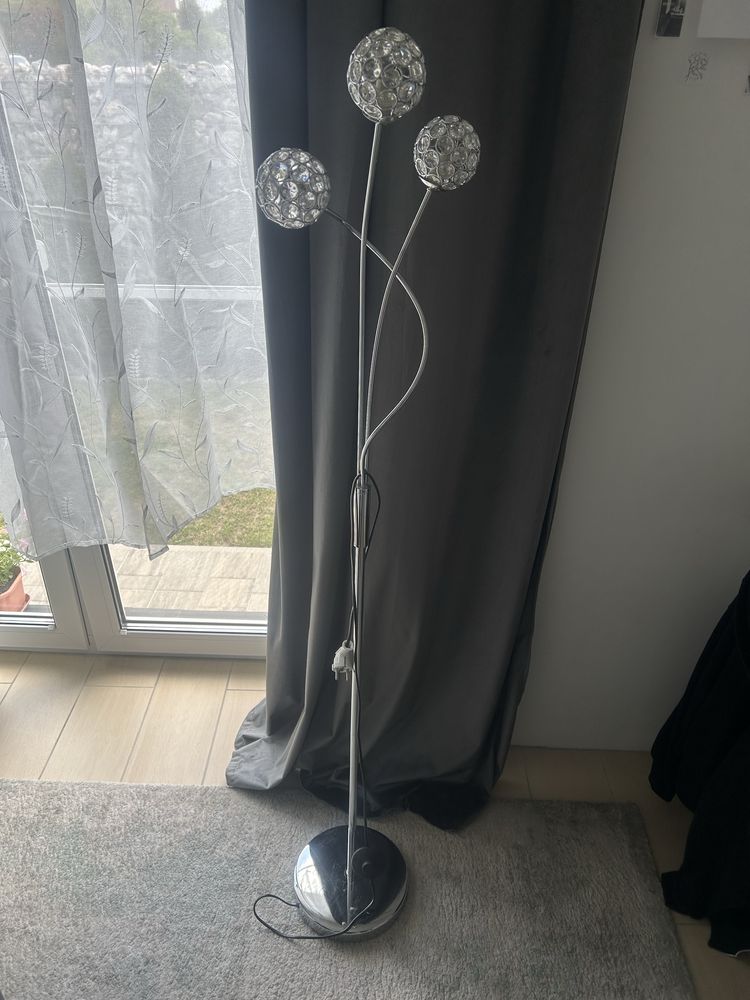 Sprzedam lampe stojaca