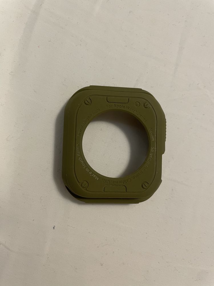 Apple watch spigen obudowa case 44mm