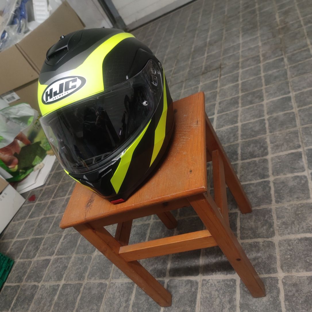 Capacete HJC RPHA 11