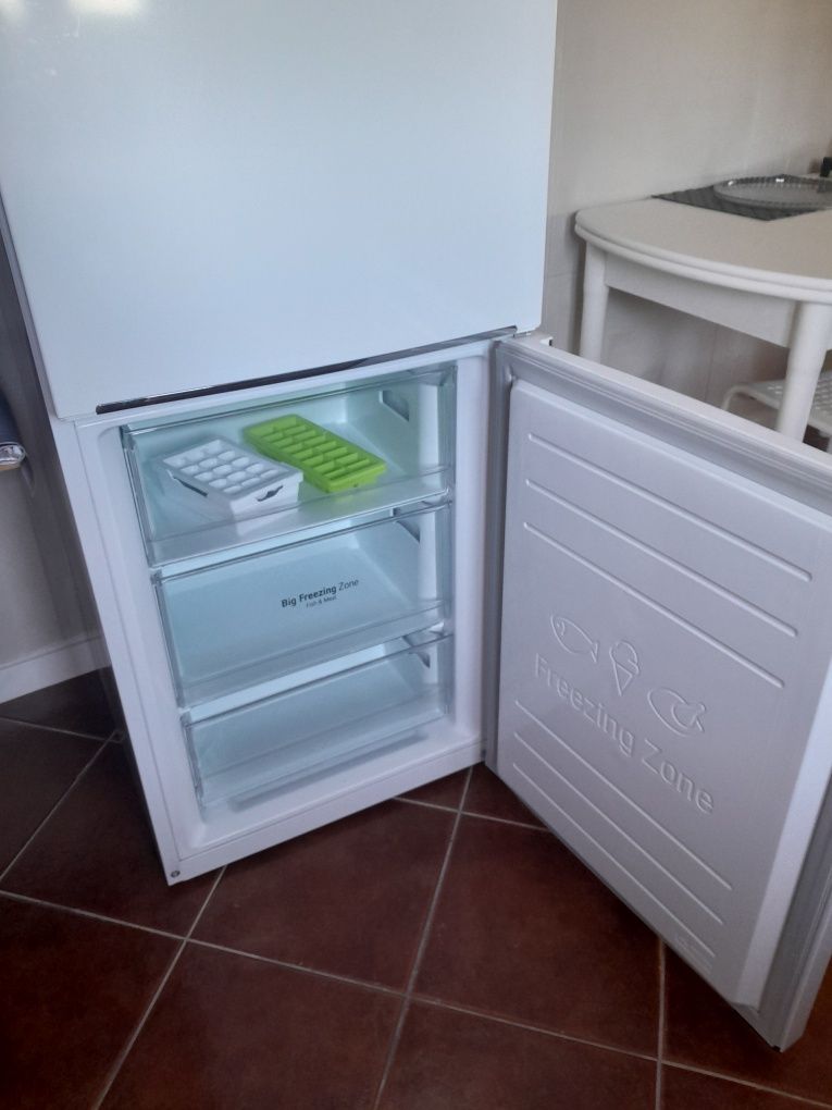 Frigorífico LG como novo