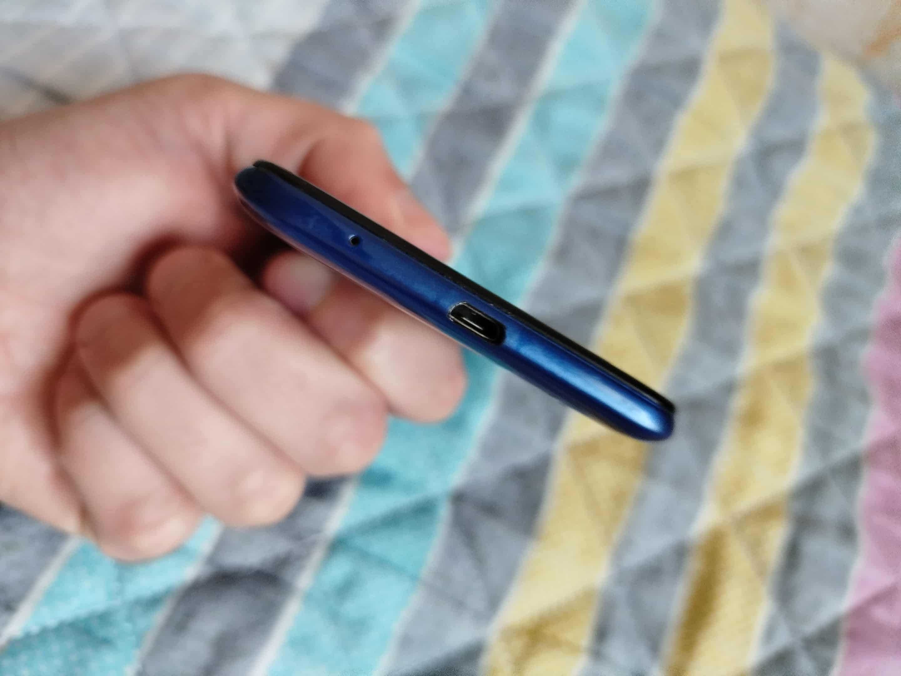ZTE Blade A5 2/32 GB бит экран после падения. Отправка НП