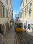 Loft T2 na Baixa /Bica