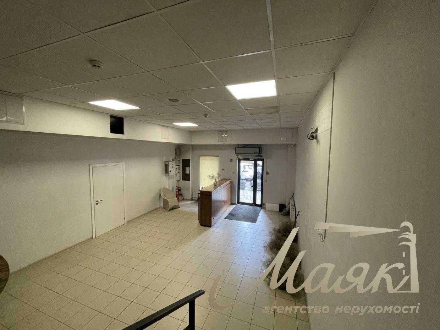 Аренда помещения 130м2 со своим входом в центре, Антоновича, ГЕНЕРАТОР