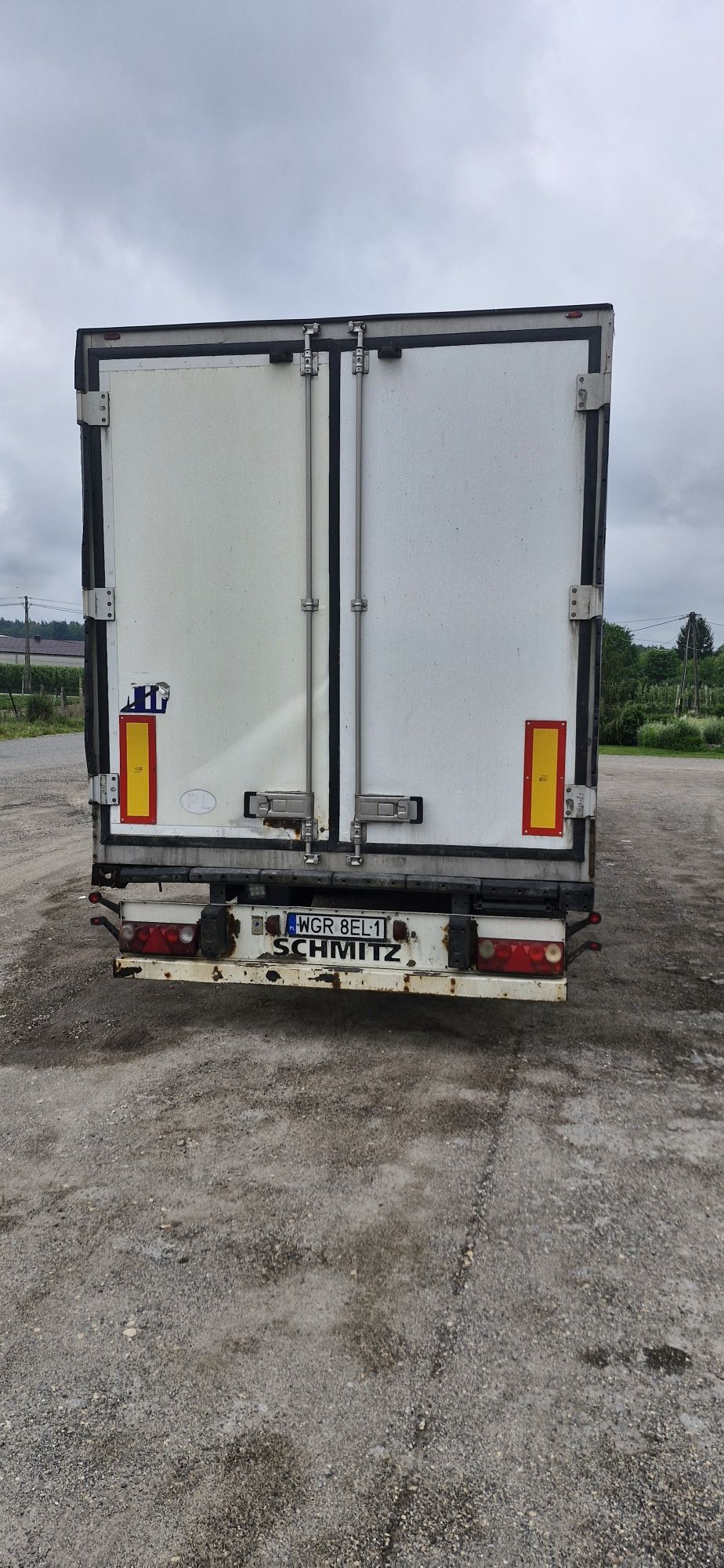 Sprzedam naczepę Szmitz