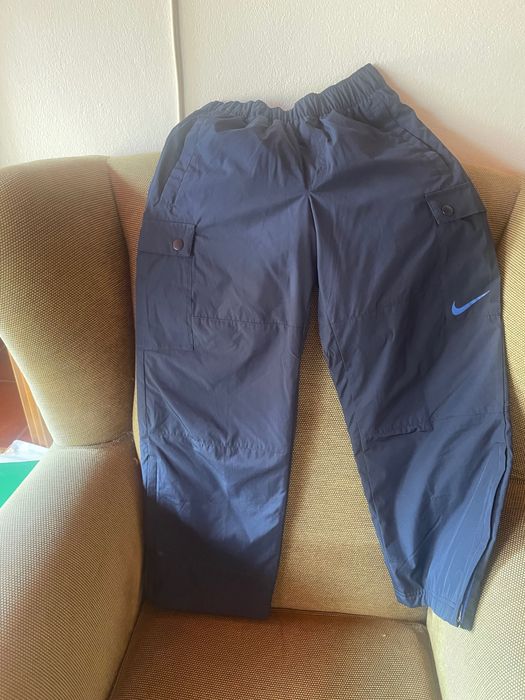 Calça Nike novas