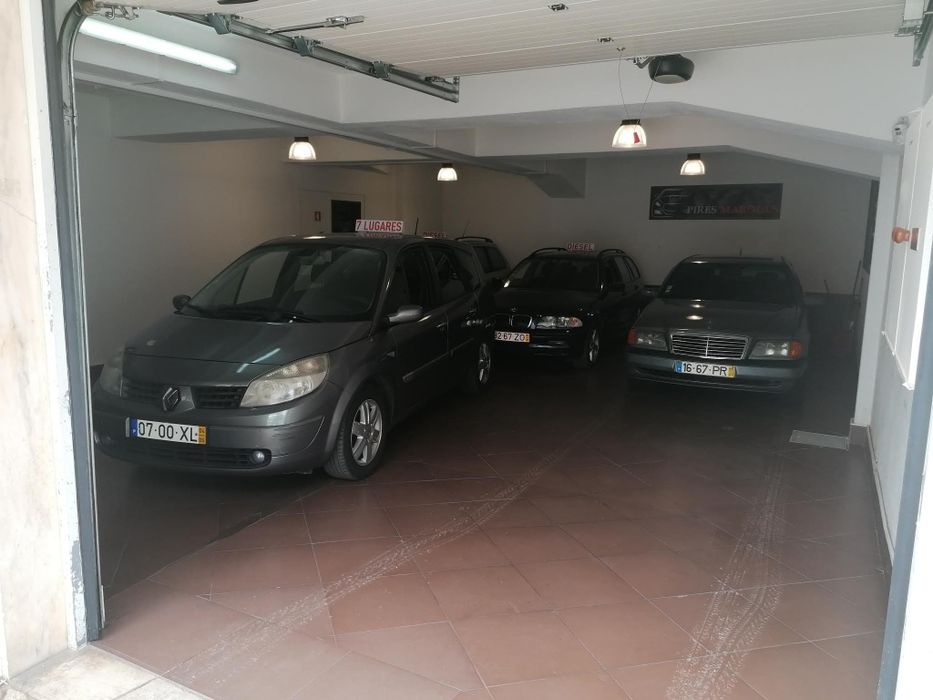 Armazem 100m2 Amadora