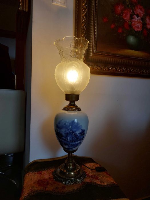 Lampka z wiatrakiem 2 rozne