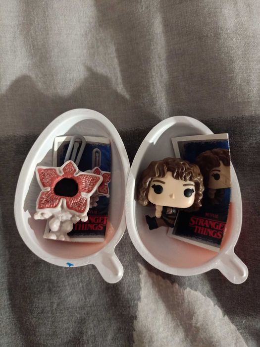 Фігурки kinder joy "Дивні дива"