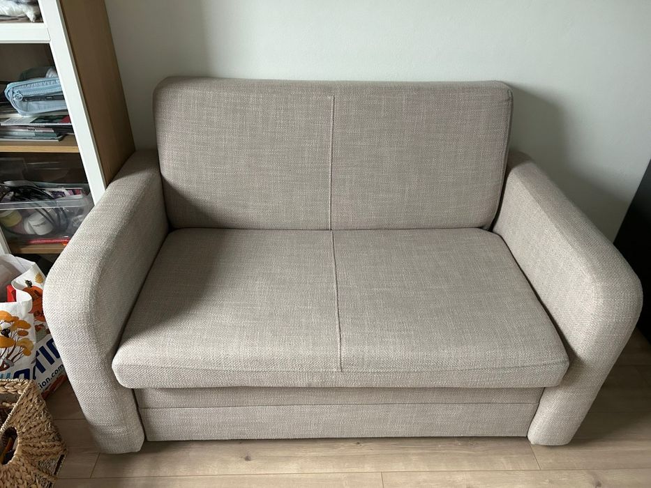 Sofa dwuosobowa z funkcja spania