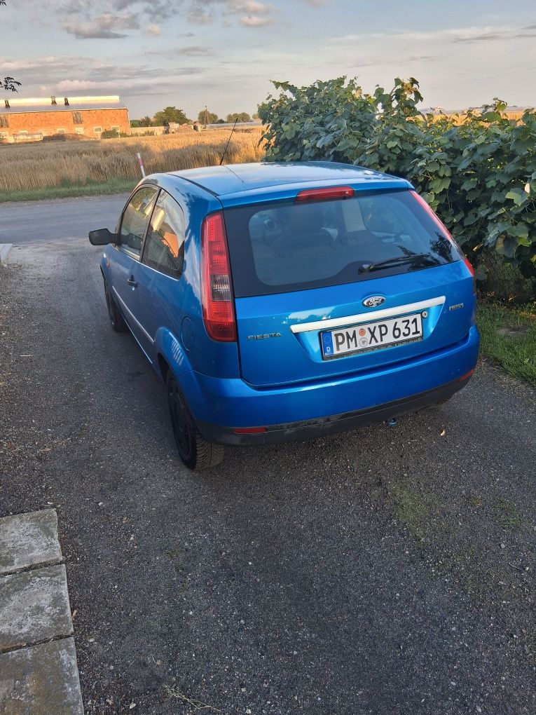 Ford Fiesta MK6 1.3 Benzyna Klima 2004 Special edition Nowe Opony x4