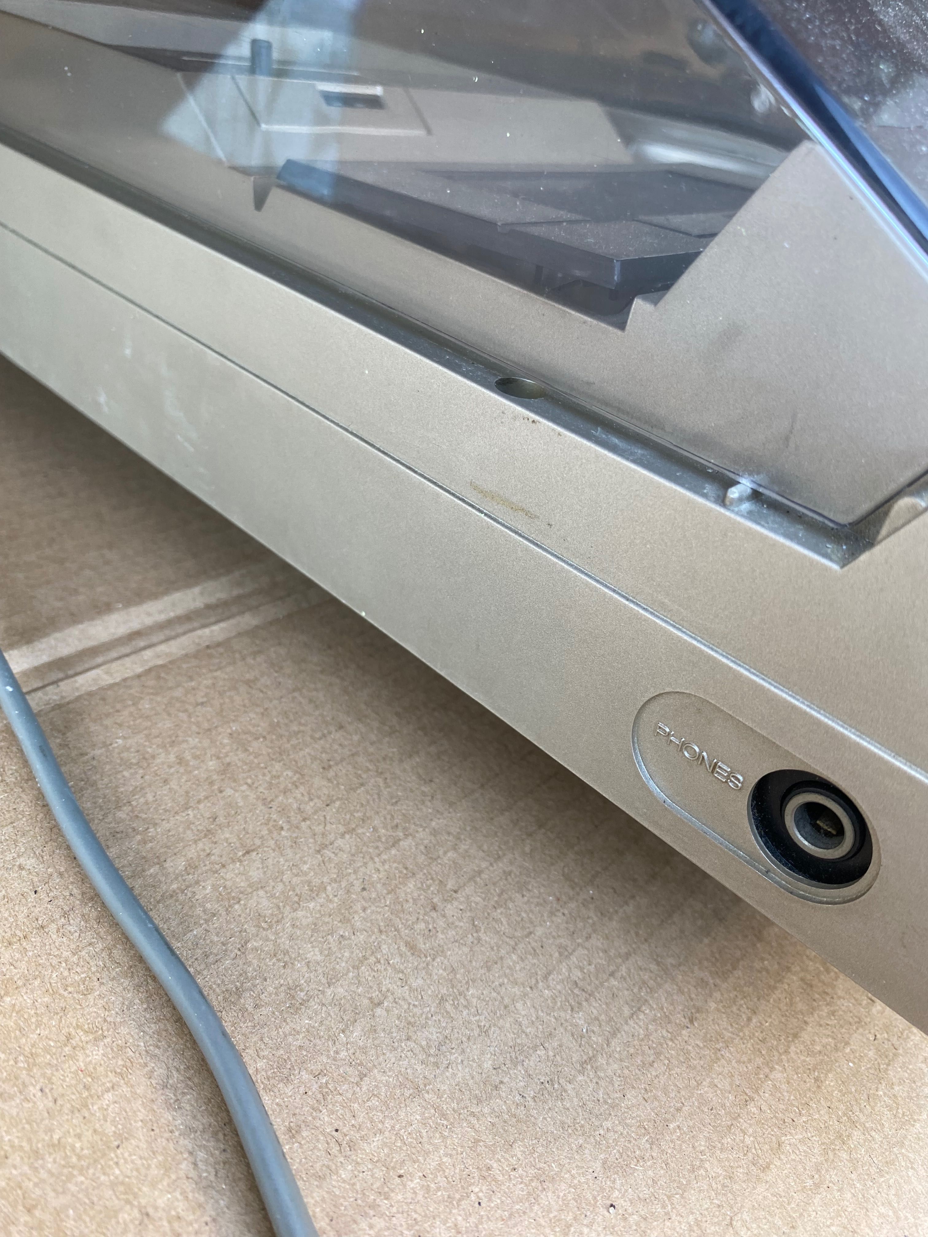 Gira discos Sharp stereo music center Sg-270