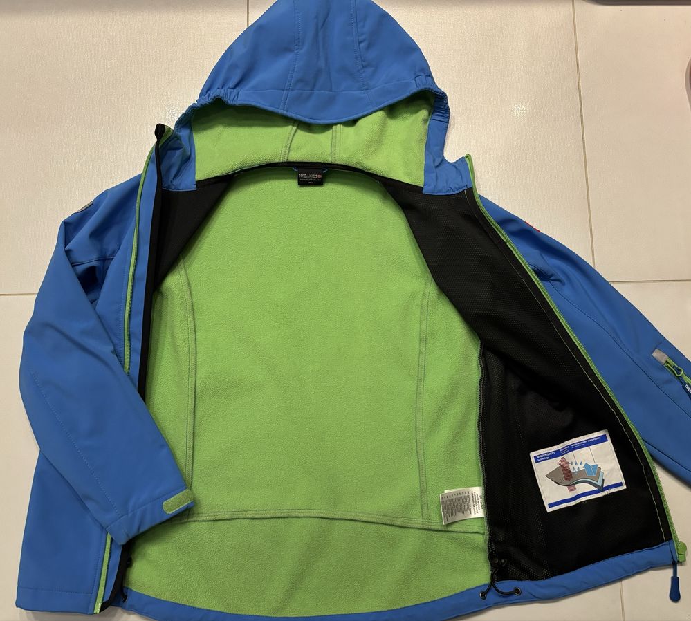 Kurtka softshell Trollkids rozmiar 152