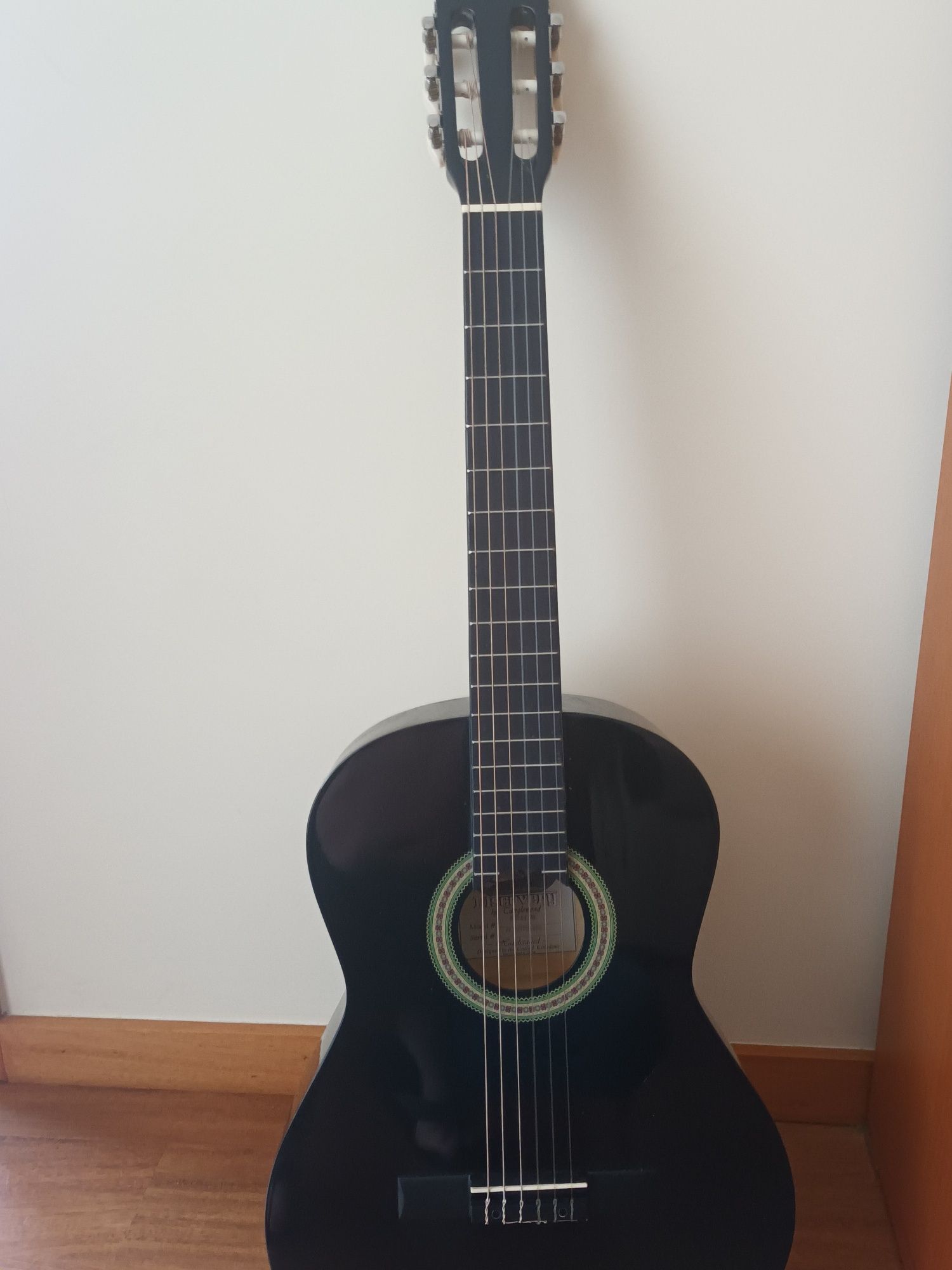 Guitarra como nova