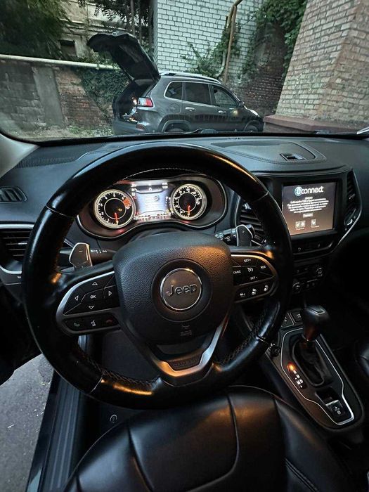Продам авто Jeep Cherokee KL 2018