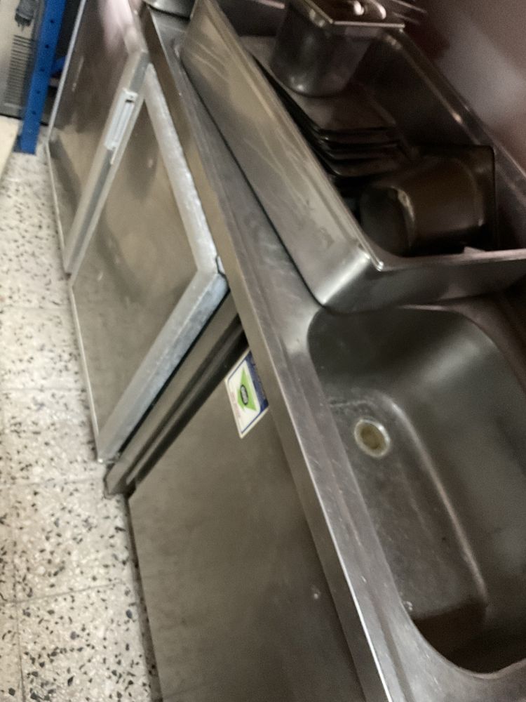 Bancadas em inox (tables) armario de parede