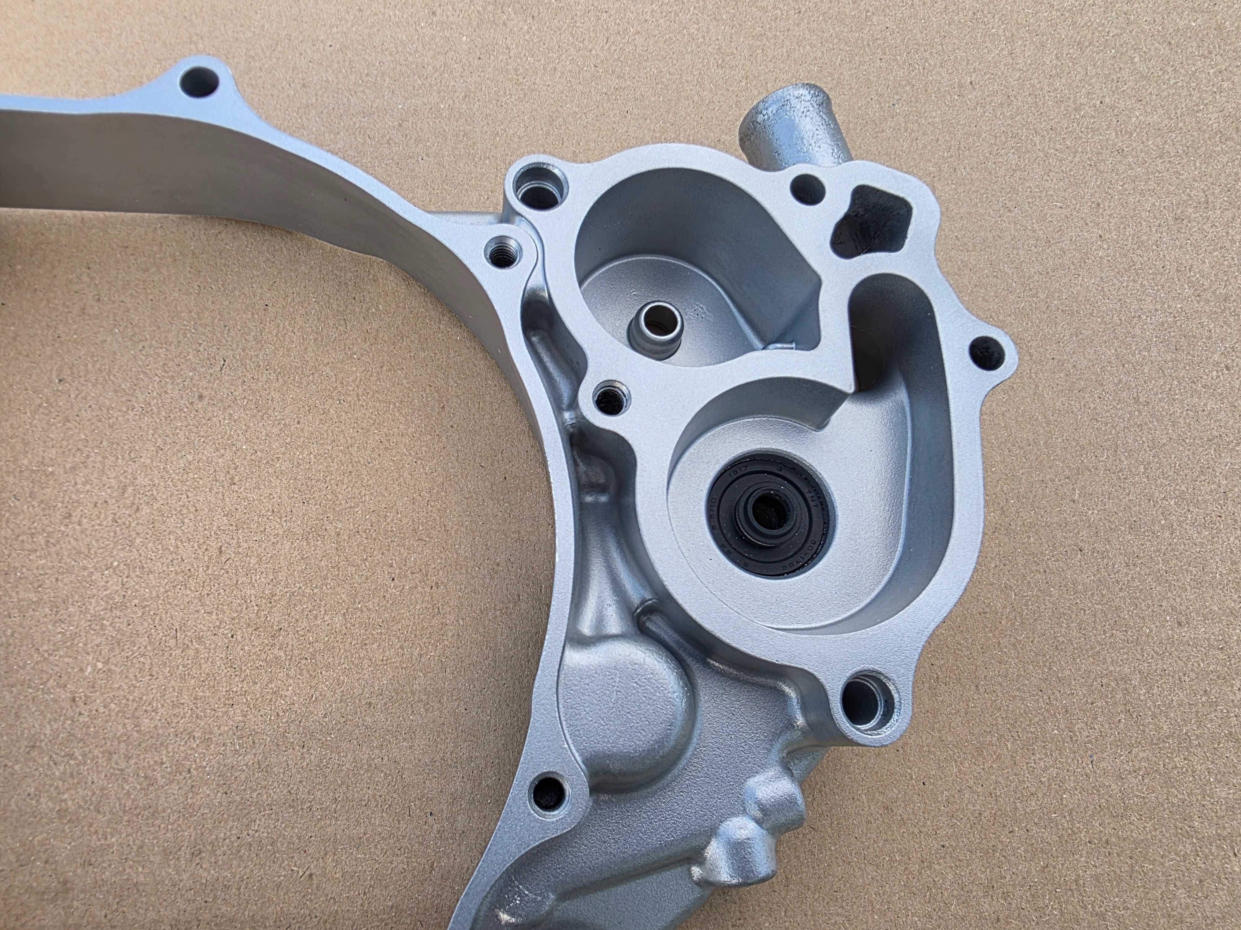 Ćwierćkarter półkarter karter Suzuki RMZ 250 r. 07-09 stan BDB