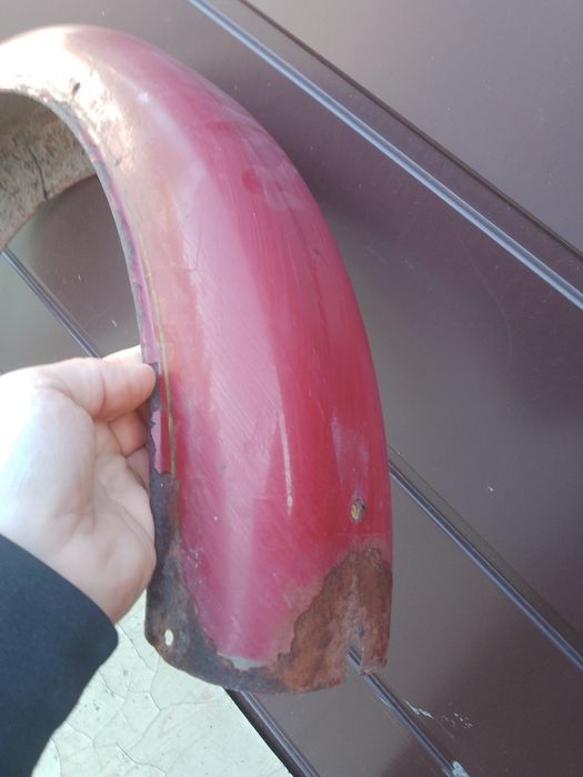 Błotnik tylny WSK bordowy oryginalny lakier