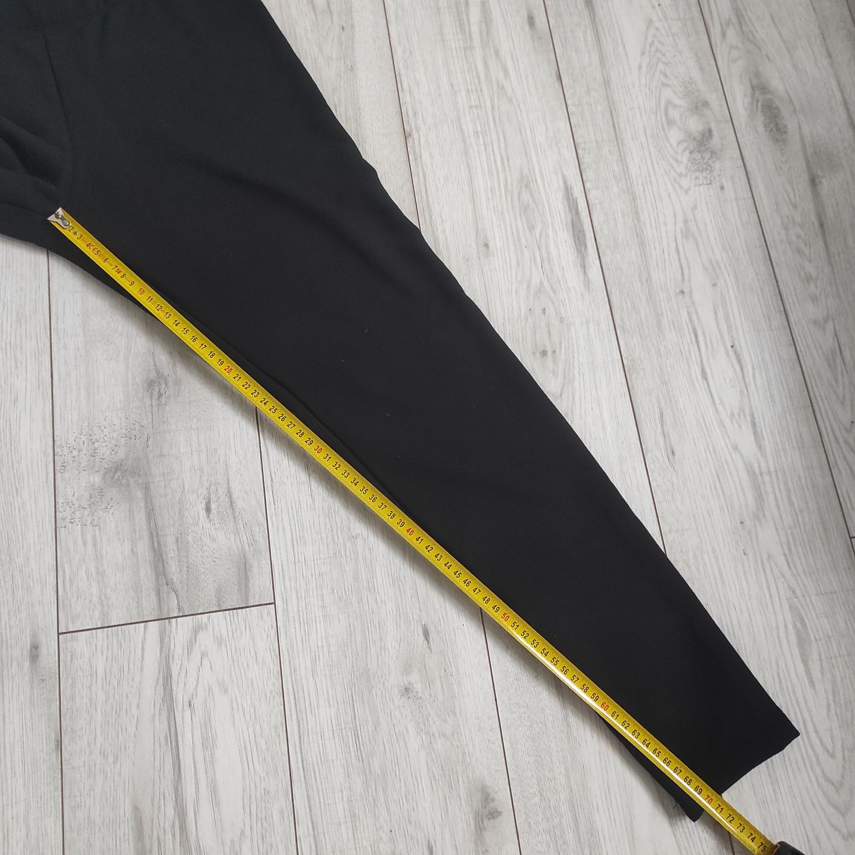 Czarne getry, legginsy damskie ocieplane, Esmara, r 40/42