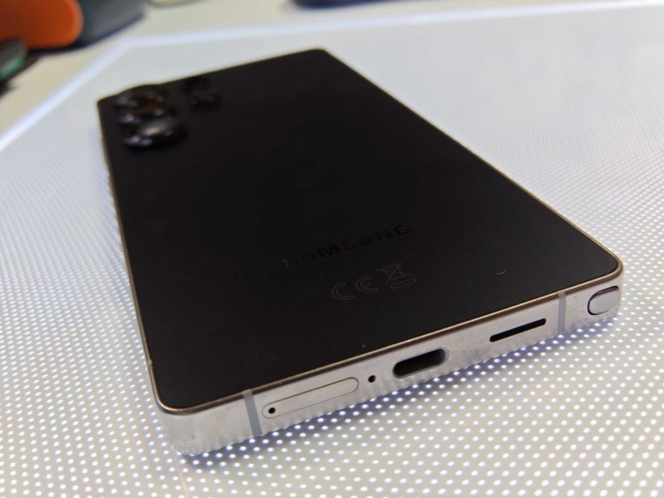 Samsung S25 Ultra Titanium Black 256 GB, Stan Baterii 100%