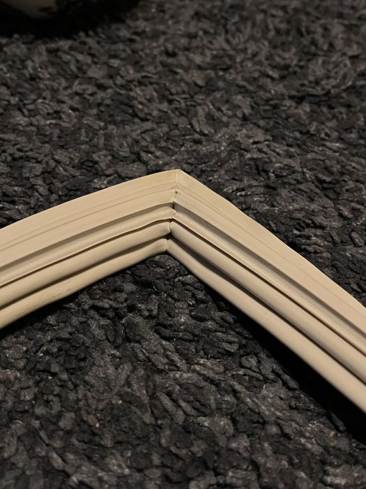 Ущільнювач для холодильника Privileg HZOKF3067EF