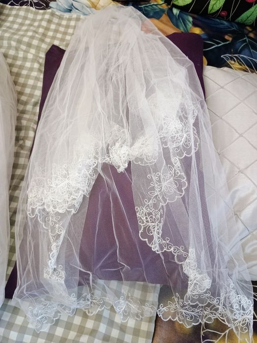 Весільна сукня ( 46-48 р)