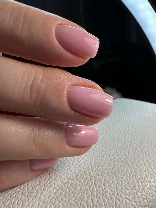 Манікюр, Черкаси  в самому центрі міста доступні ціни