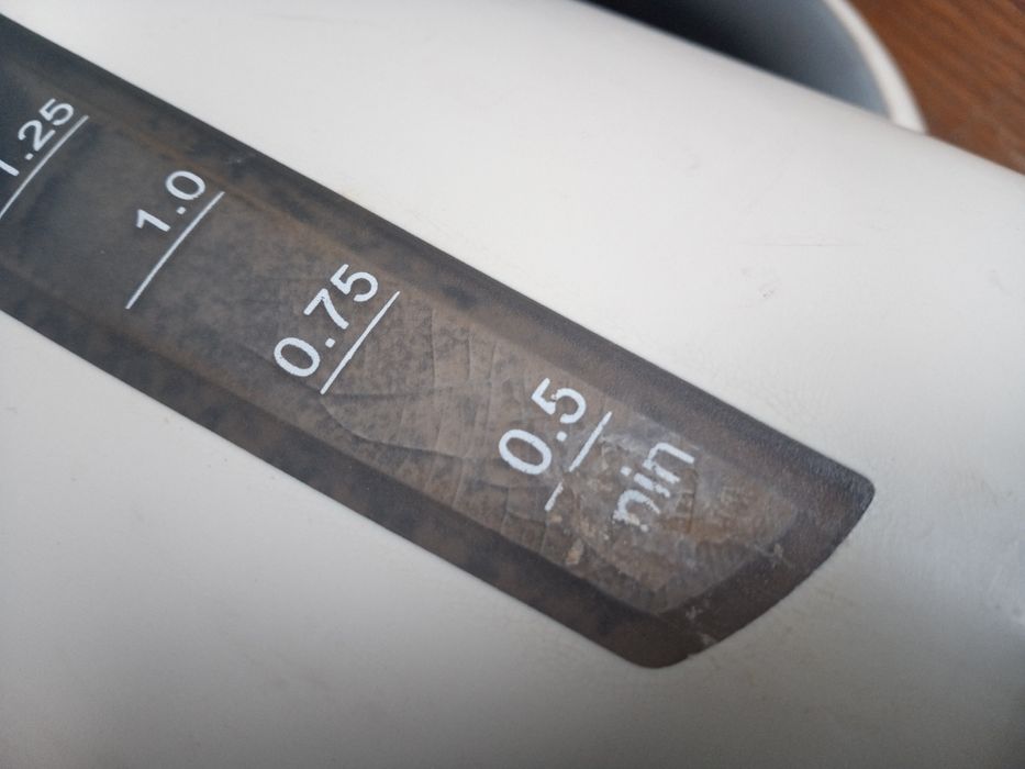 Чайник Borsch потребує уваги