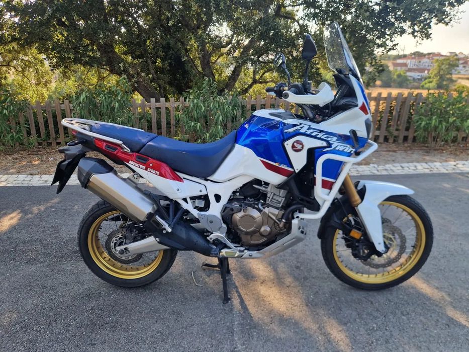 Honda Africa Twin 1000 Adventure Sports  Possível Financiamento