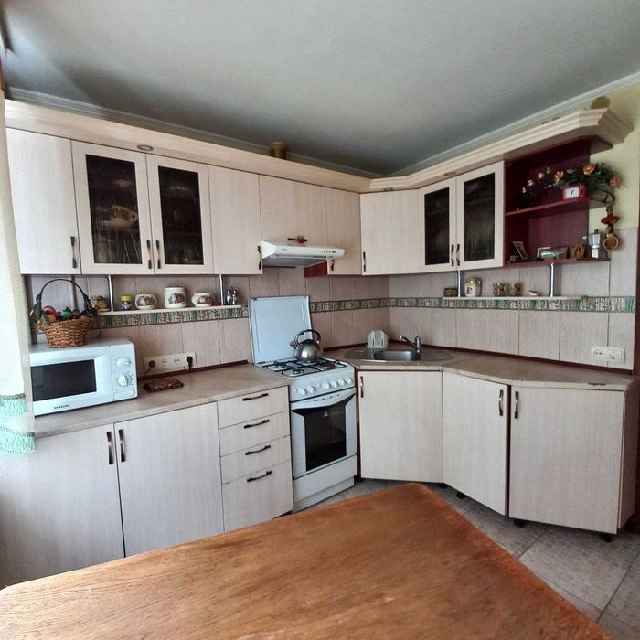 Оренда 2-кімнатної квартири по вул.Шевченка (Рясне)