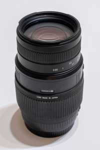 Sigma 70-300 mm F/4-5.6 DG MACRO EF (Canon)