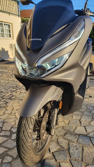 Honda PCX125 como nova.